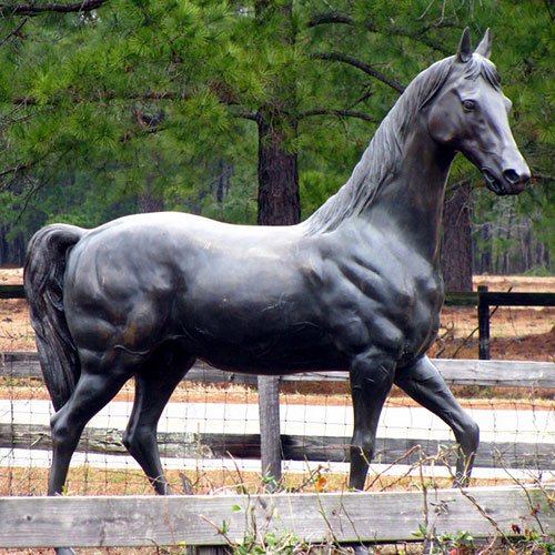 cast iron horse sculpture