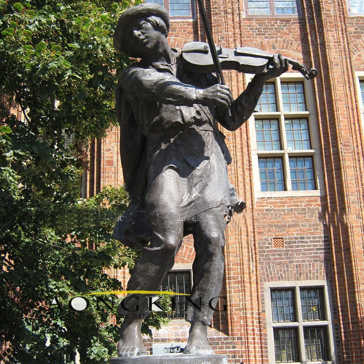 bronze violinist statue