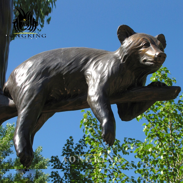 bronze sculptures bear