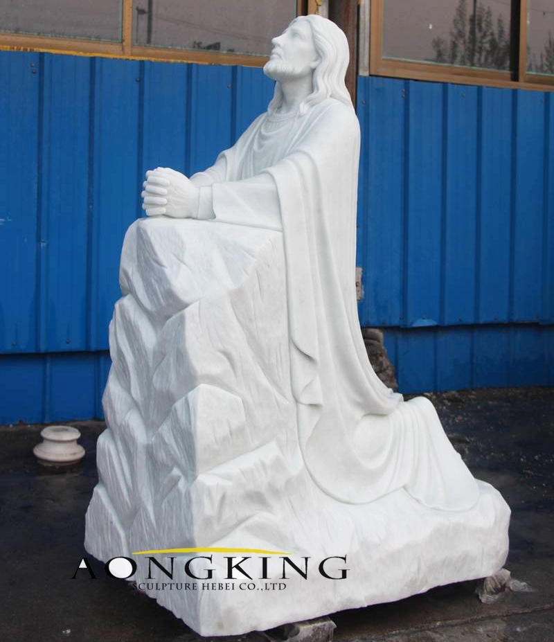 Kneeling Prayer Jesus Statue