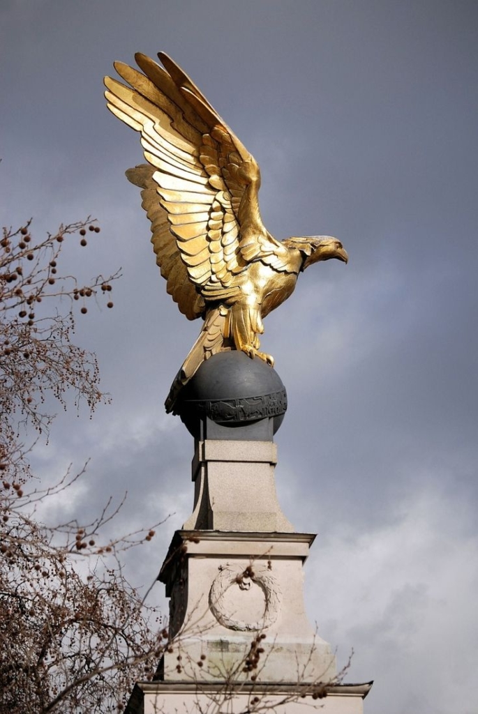 Bronze Eagle Monument (1)