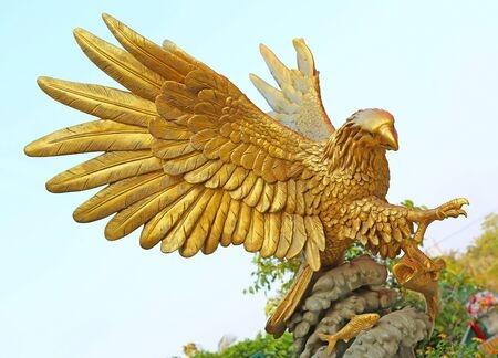 Bronze Eagle Monument (3)