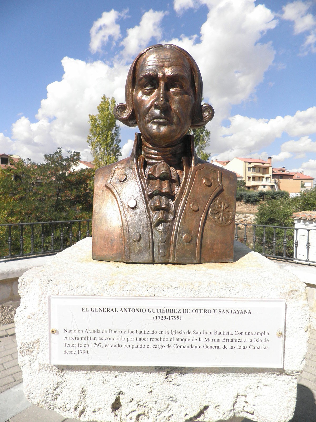 Bust Antonio Gutierrez