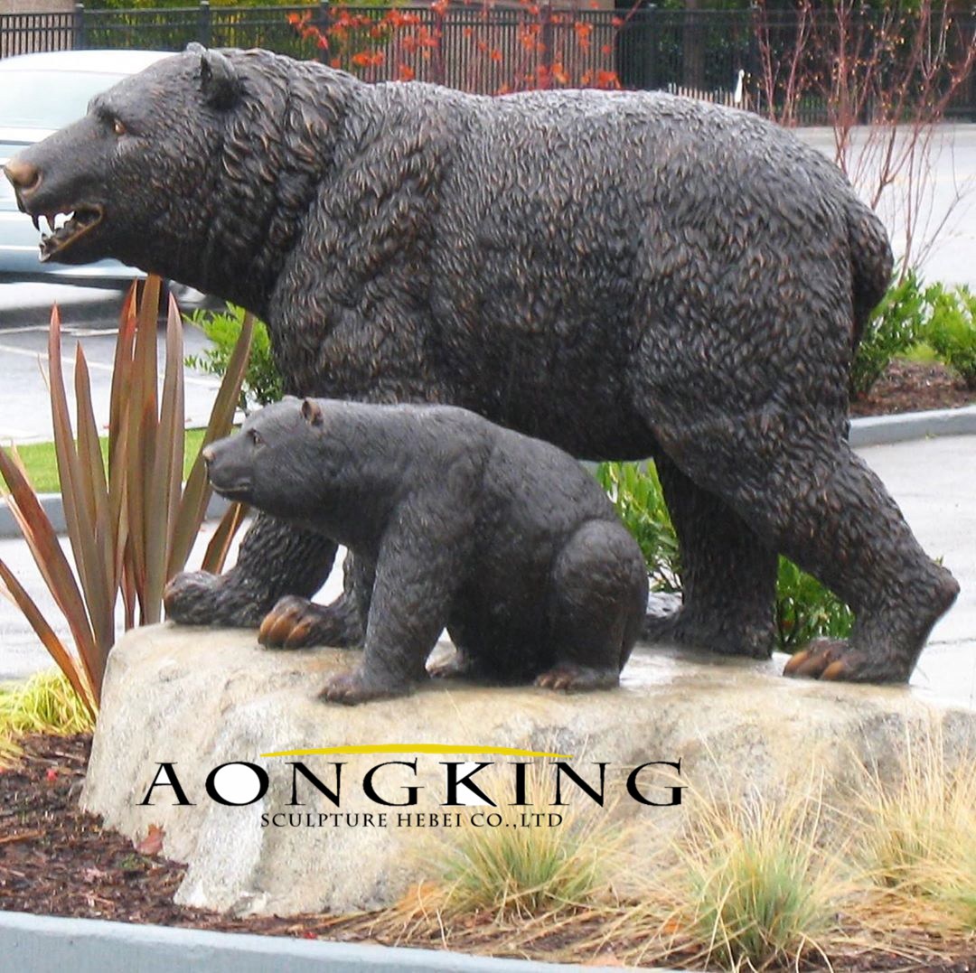 Bears bronze statues