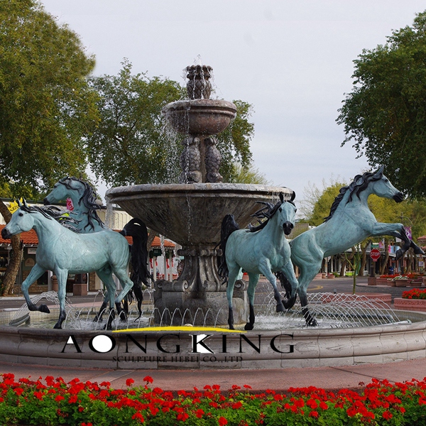 Bronze horse of fountain