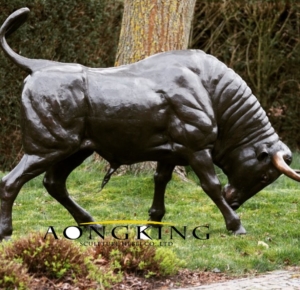 Bronze statue bull