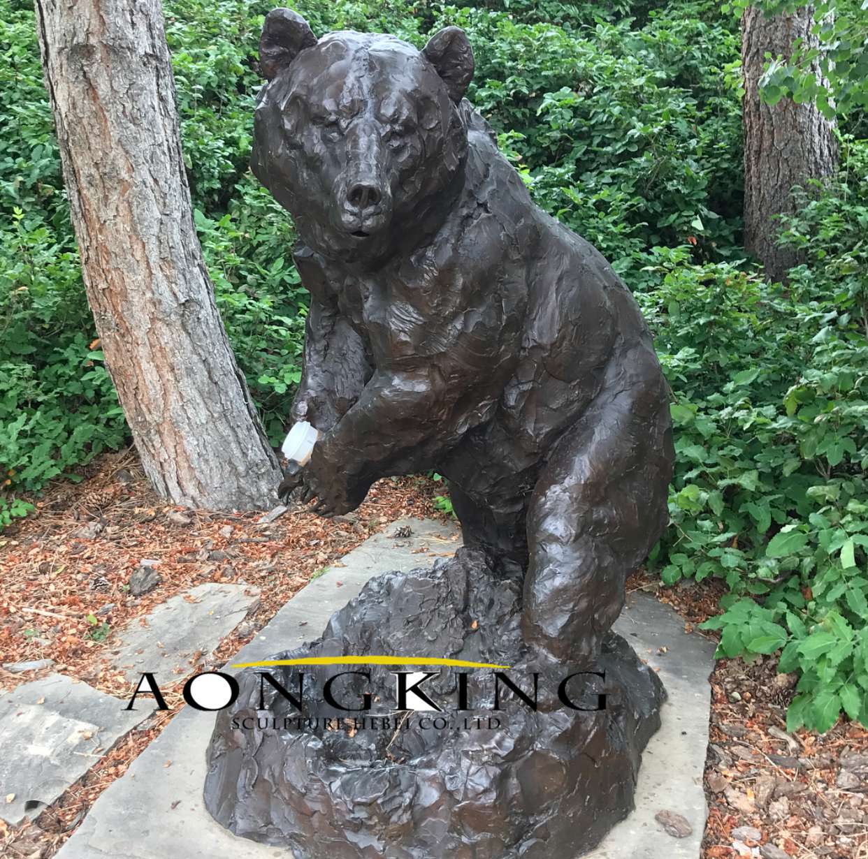 Bronze statue of black bear