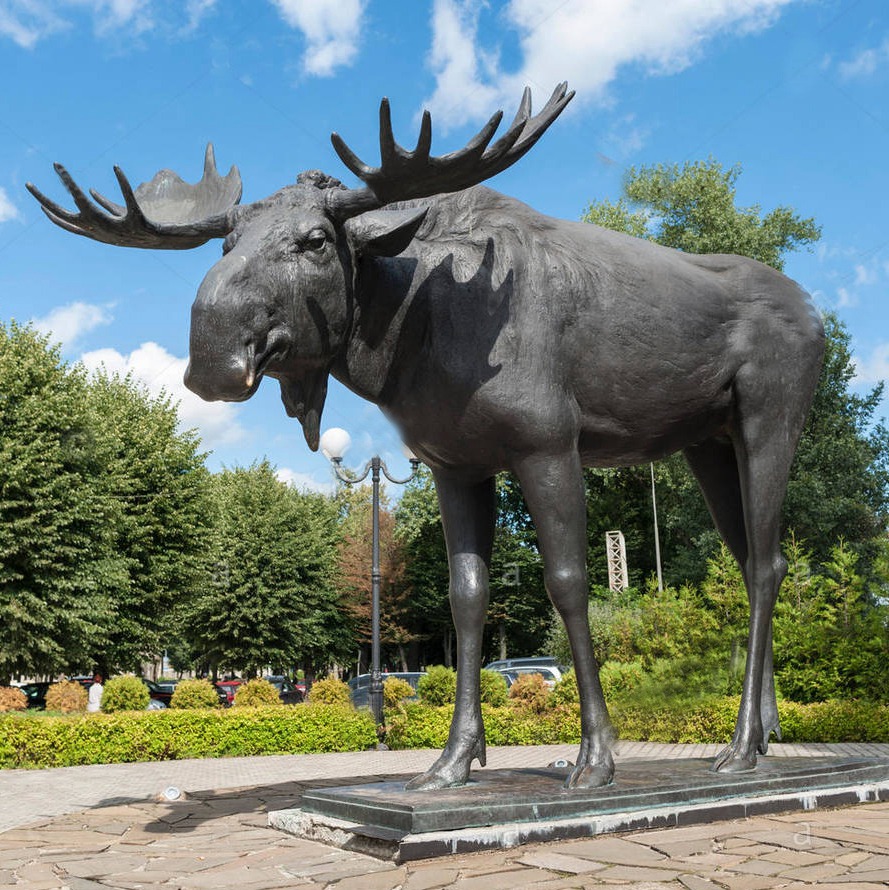 BRONZE Elk statue monument landmark of tilsit