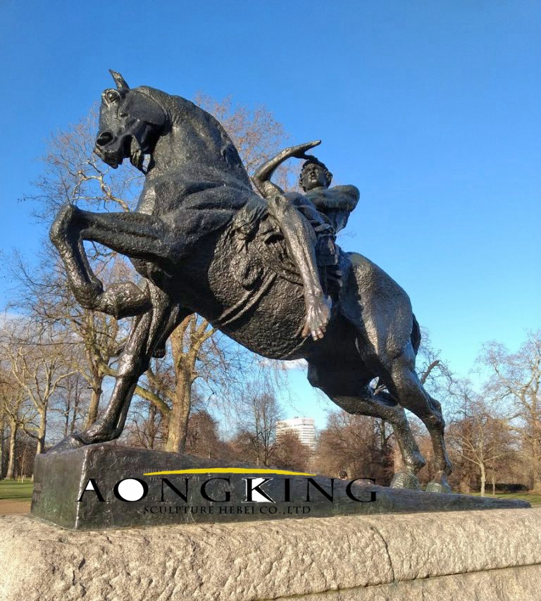 Equestrian horse garden statue