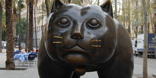Fernando botero venus cat statue