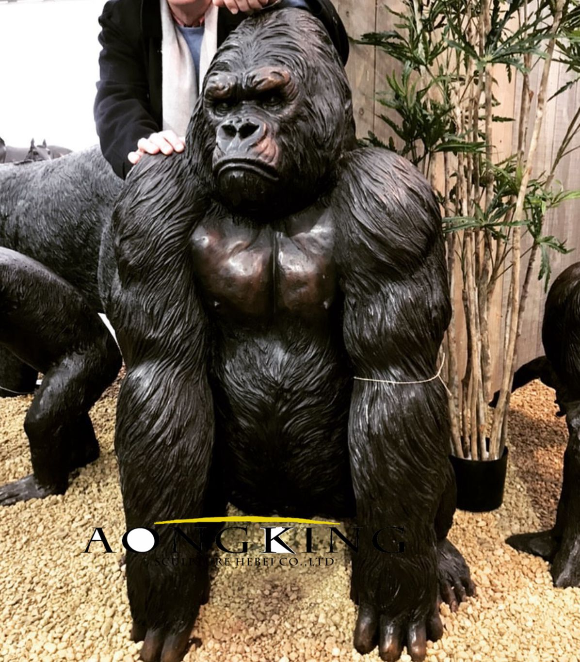 Gorilla statue art