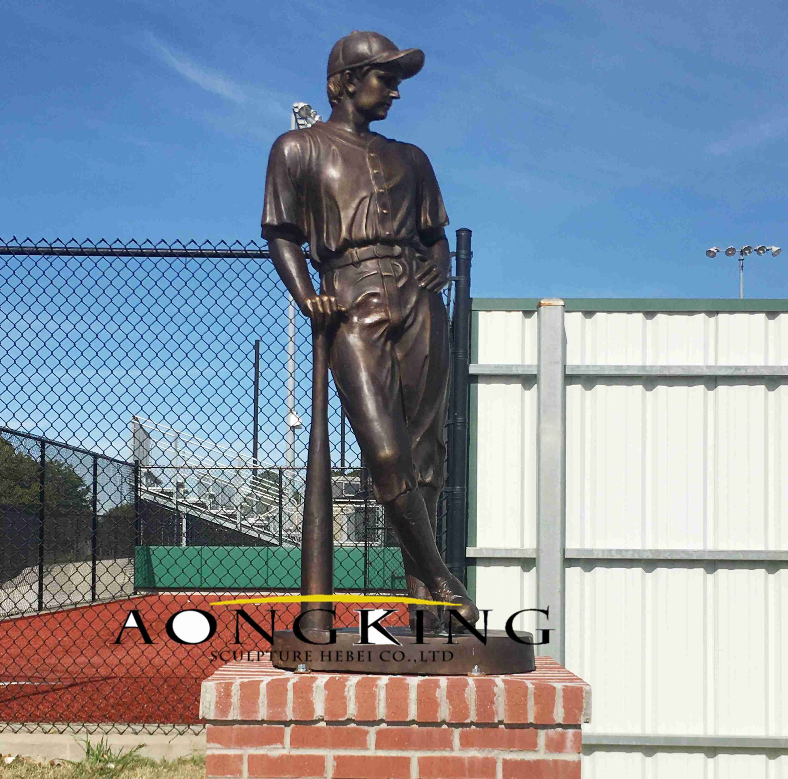 Life size bronze standing sportman statue