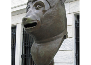 Monkey head bronze statue with braket