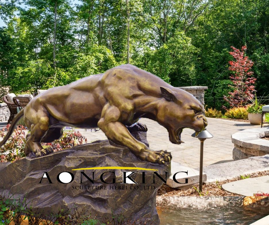 Panther statue bronze