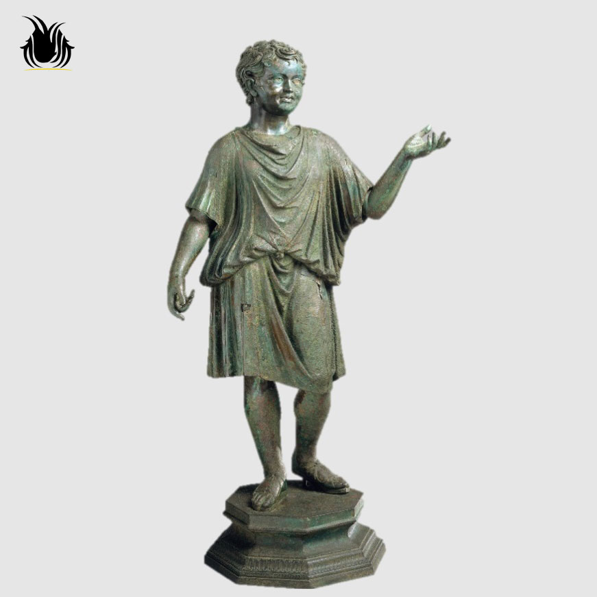 Roman boy sculpture