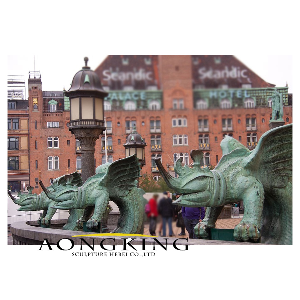 Bronze characters dragons decorating statues