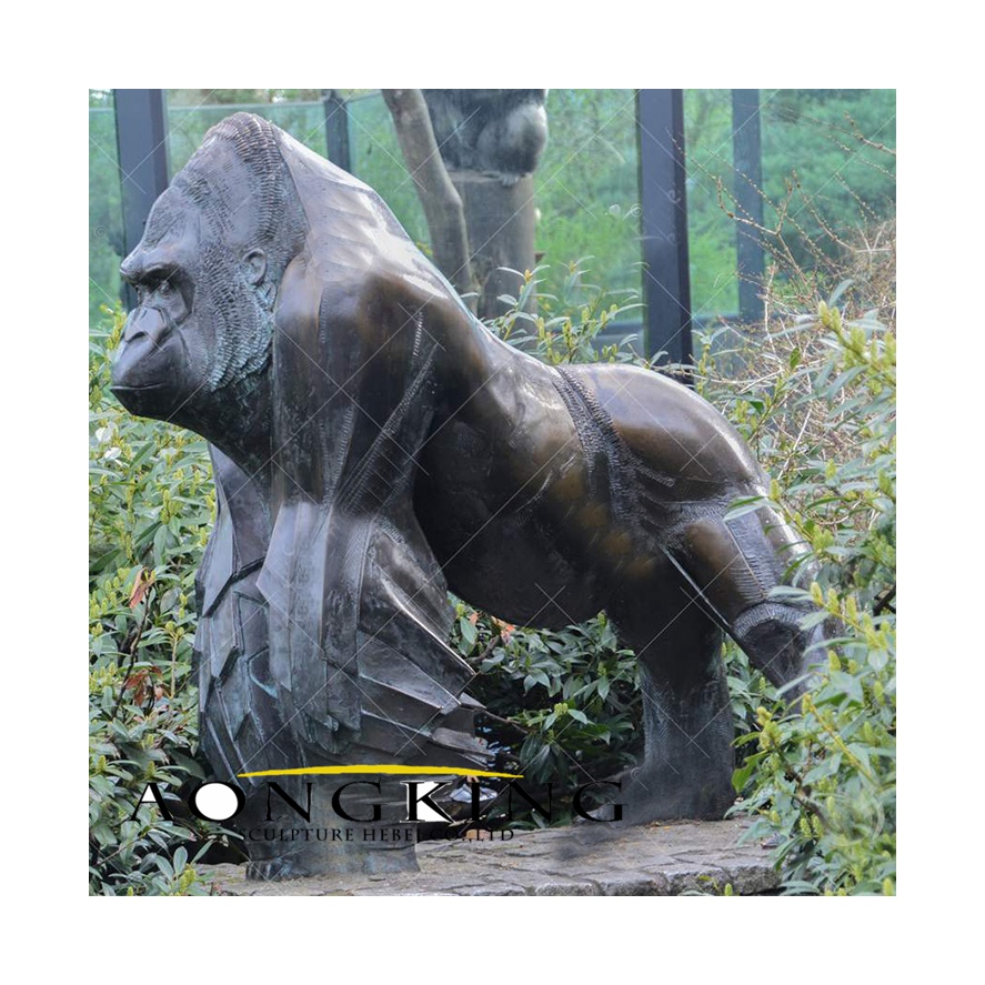 Gorilla baby statue 