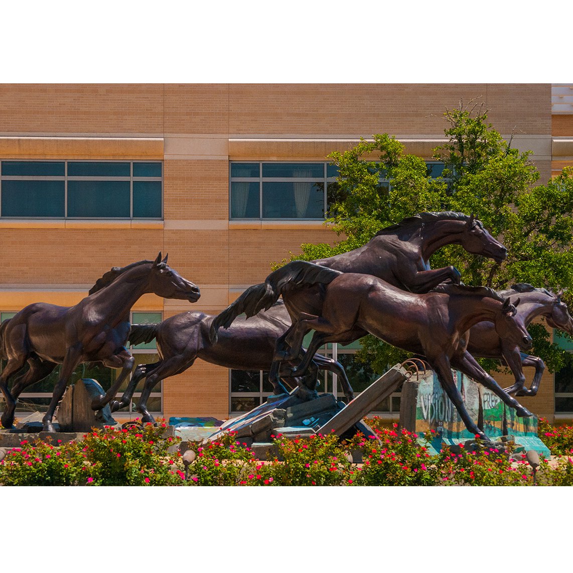Horses bronze sculpture
