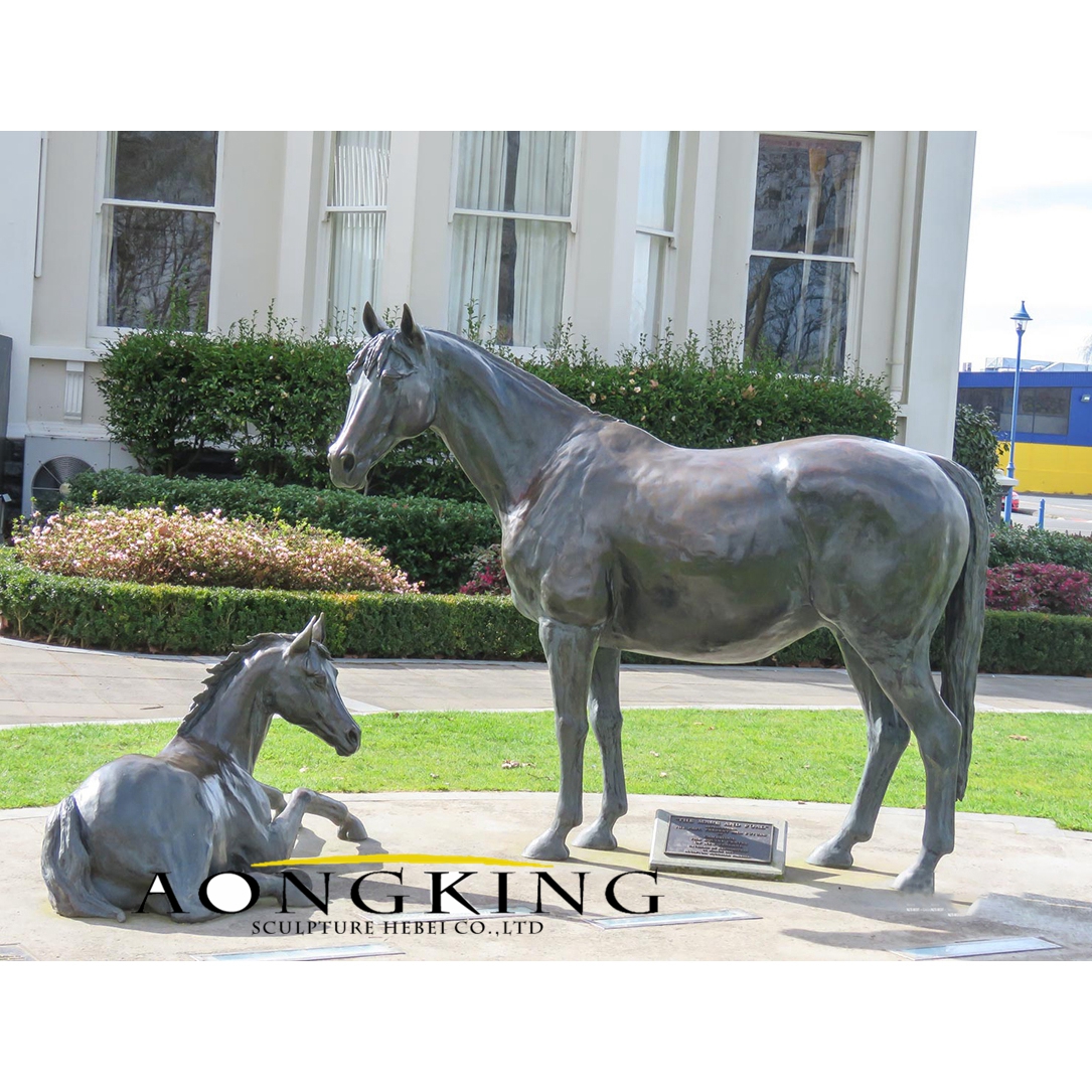 Lovely 2 horse bronze statue