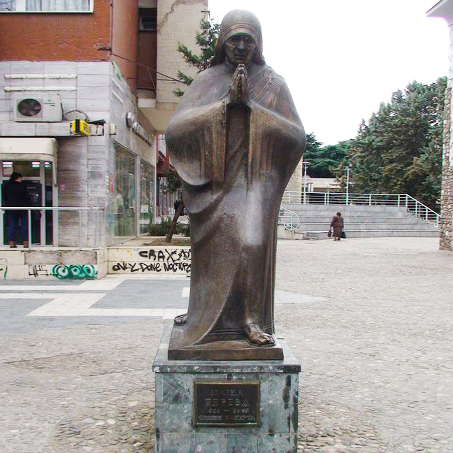 Mother Teresa memorial bronze