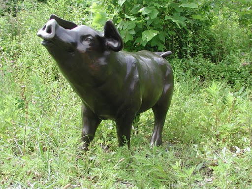 Art metal wild boar statue