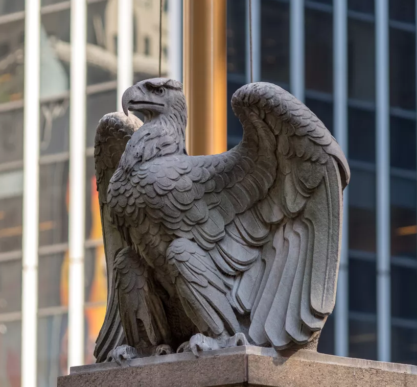 Bronze eagle statue sculpture