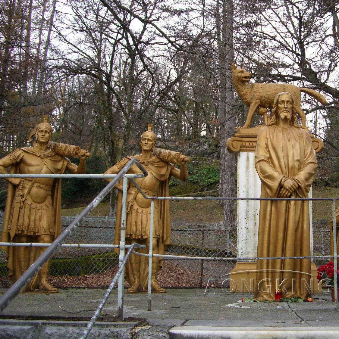 Jesus is condemned religious statue