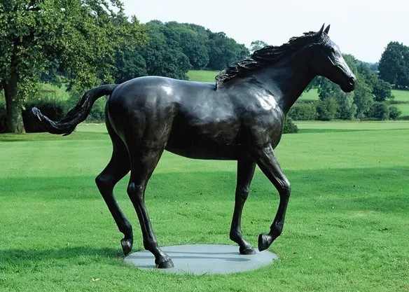 Large bronze horse sculpture outdoor