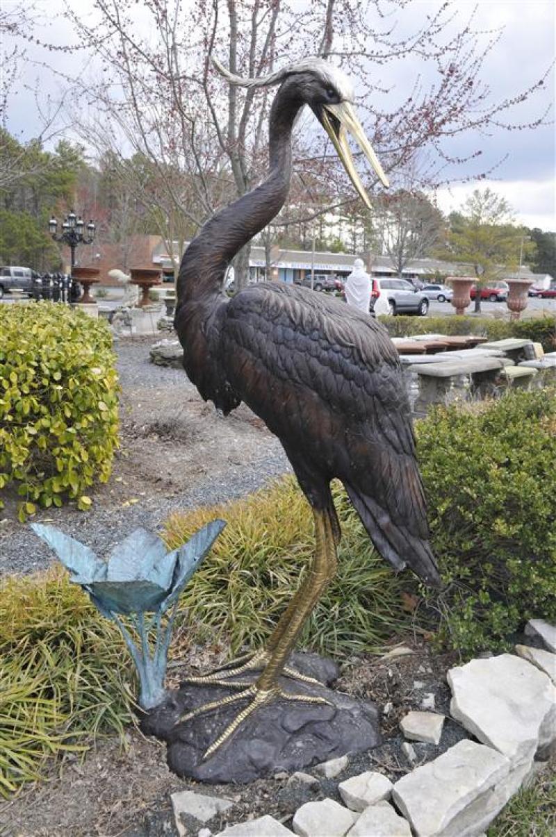 Large bronze single heron 