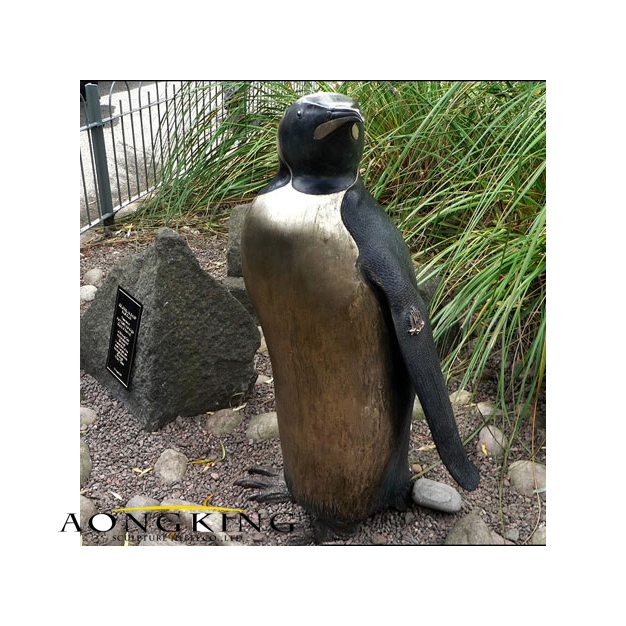 Penguin statue animal