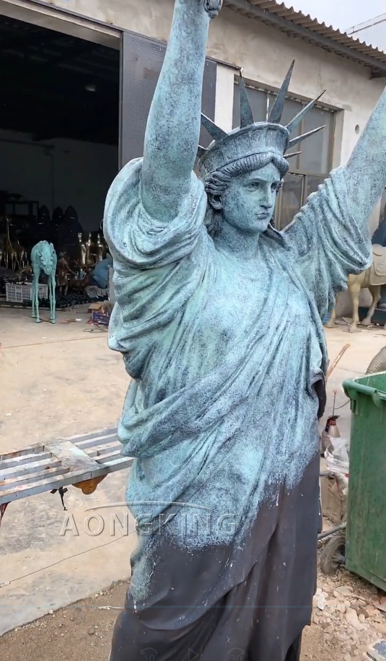 popular sculptures Statue of liberty copper