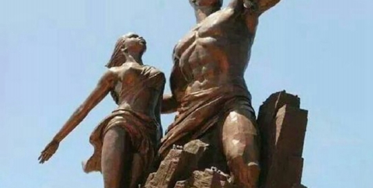 Monument famous bronze statue