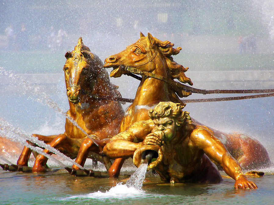 Apolo Horse Fountain