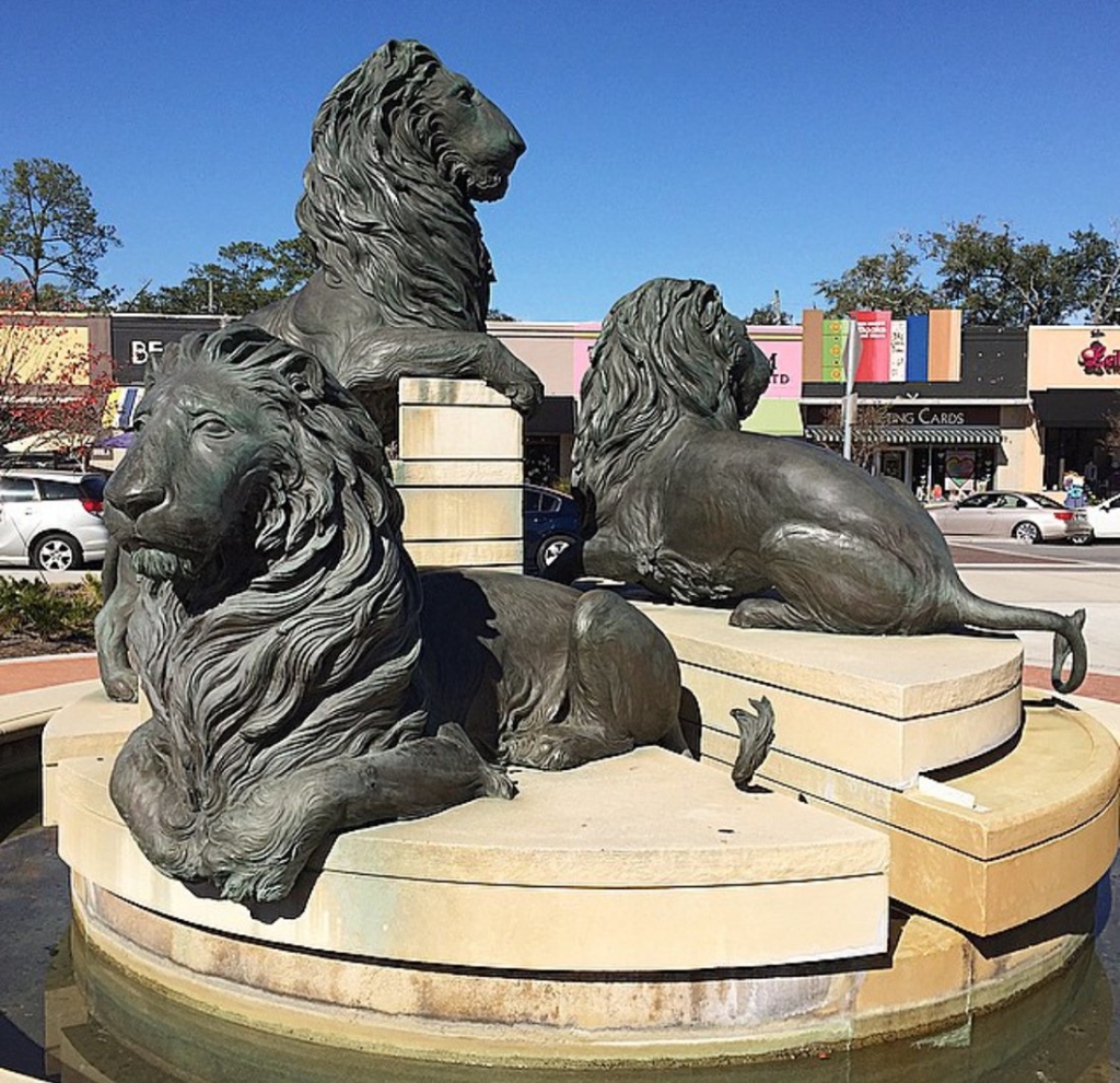 Outdoor Lions Fountain