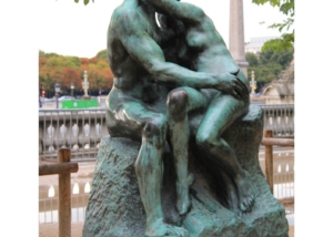 Rodin the kiss statue