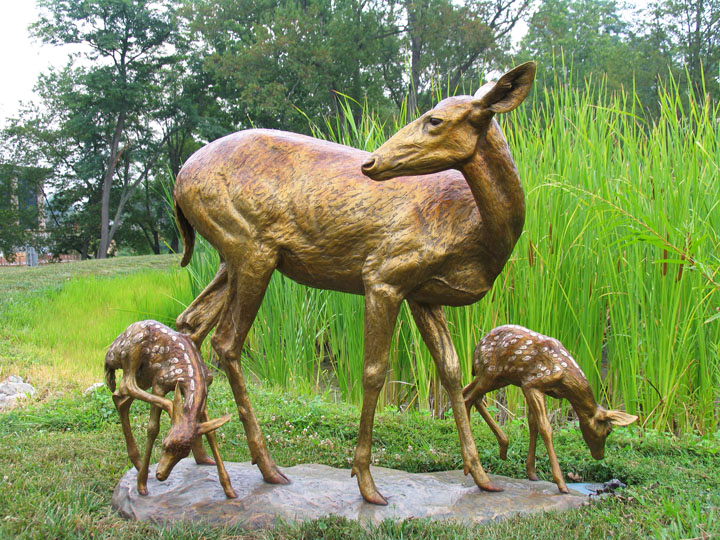 Modern style Park decoration vivid cheap bronze deer sculpture for you