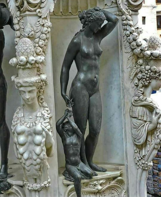 History Art Nude Woman and Child Bronze Statue