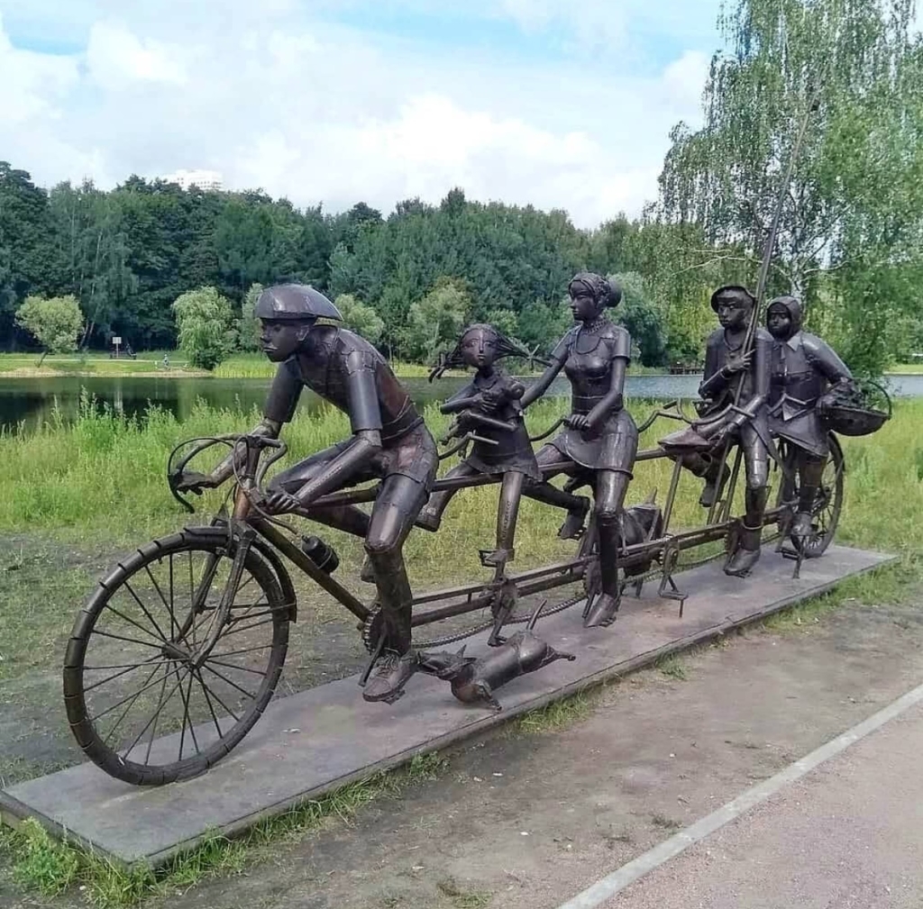 A riding sculpture