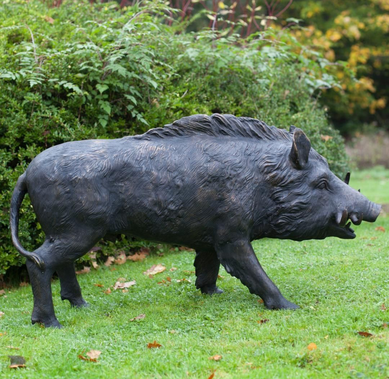 The wild boar sculpture