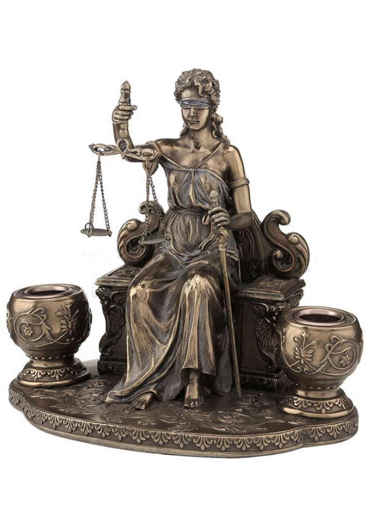 Elegant Lady Goddess Justice Statue