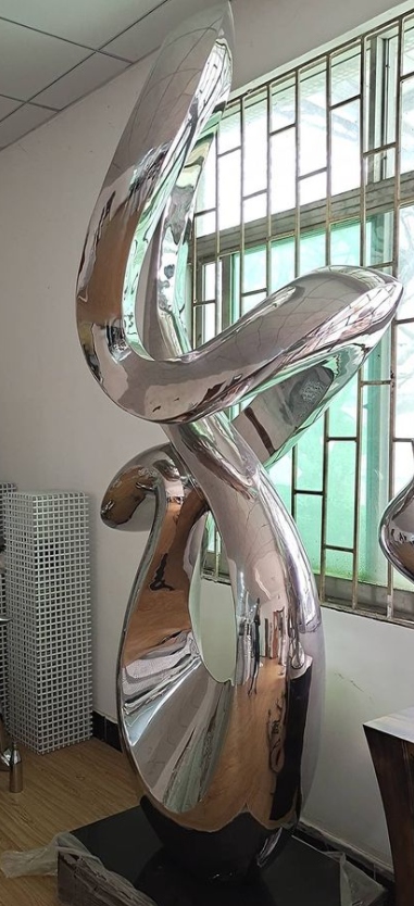 stainless steel modern abstract sculpture (2)
