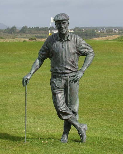 bronze golf statue