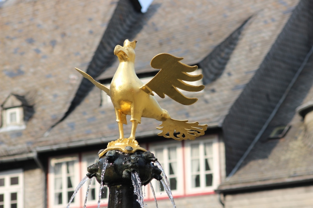 Goslar's market fountain (8)