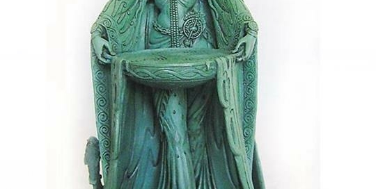 bronze wicca goddess statue
