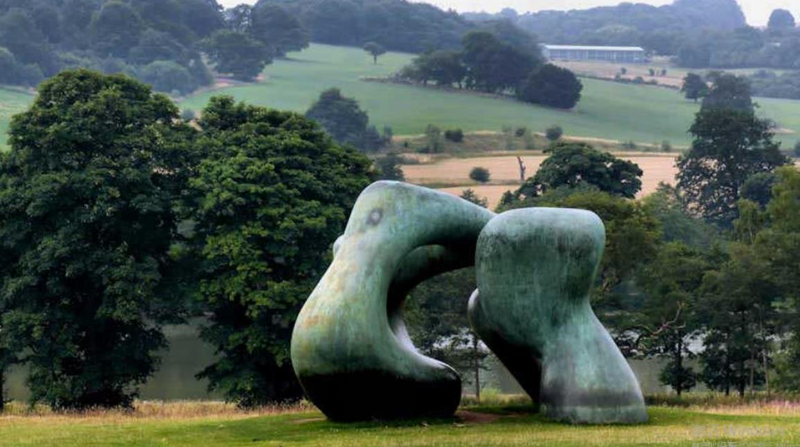 Henry Moore monumental Sculpture ‘Large Two Forms’