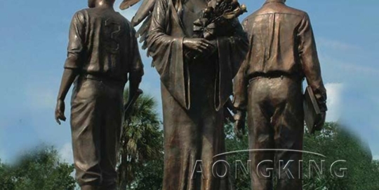 bronze Integration Statue