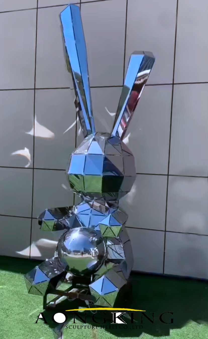 metal geometry bunny statue for sale