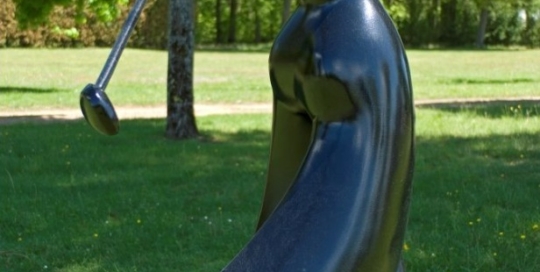 simple bronze figure sculpture
