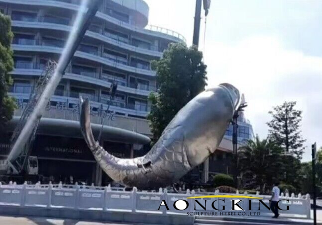 stainless steel large fish fountain sculpture 2