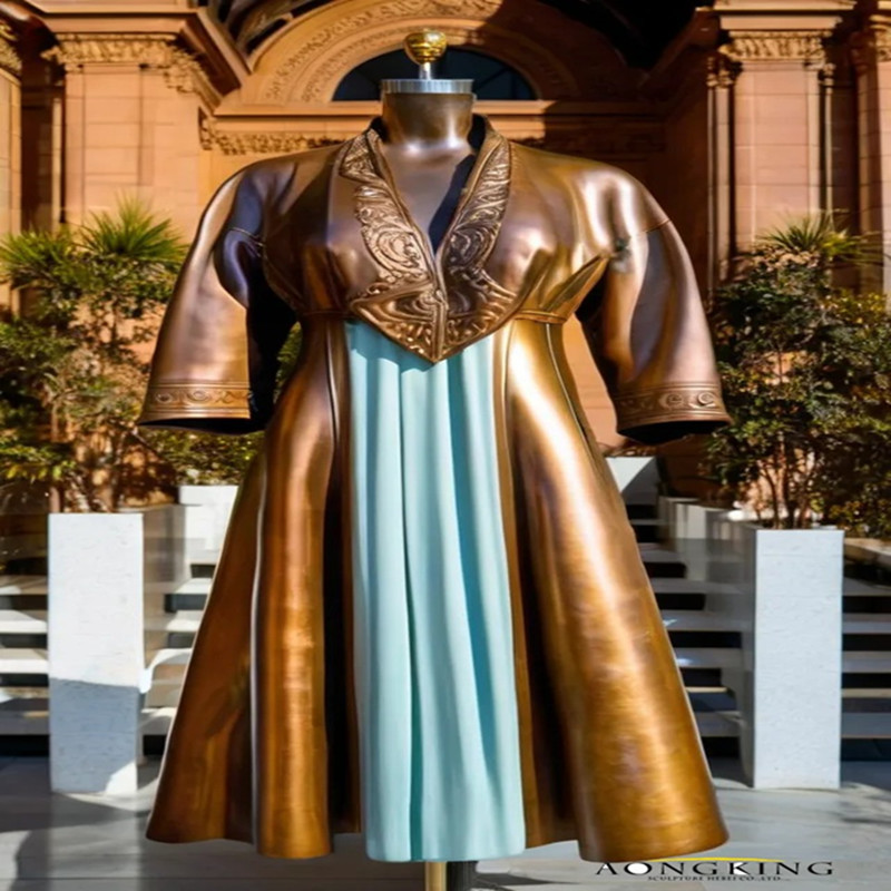 long gown sculpture 